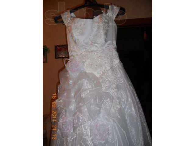 Продам свадебное платье в городе Обнинск, фото 1, стоимость: 5 000 руб.