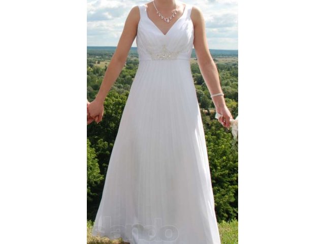 Свадебное платье в городе Владимир, фото 1, стоимость: 9 000 руб.