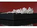 Диадема - белый металл и кристаллы в городе Москва, фото 2, стоимость: 2 000 руб.