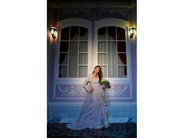 Дизайнерское свадебное платье цвет хамелеон в городе Москва, фото 2, стоимость: 40 000 руб.