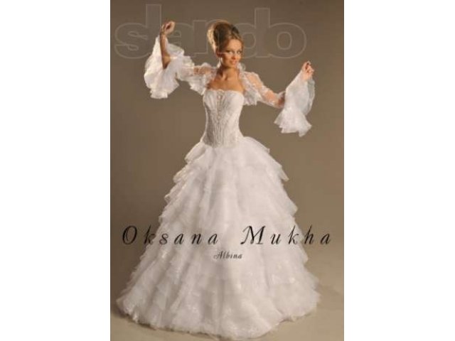 Свадебное платье в городе Кропоткин, фото 1, стоимость: 20 000 руб.
