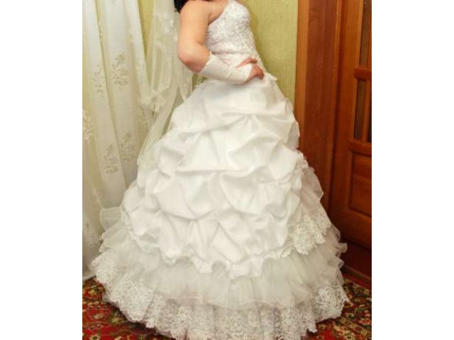 Продаю свадебное платье в городе Цимлянск, фото 1, стоимость: 13 000 руб.