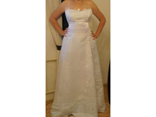 Новое Свадебное платье в городе Калуга, фото 2, стоимость: 3 500 руб.