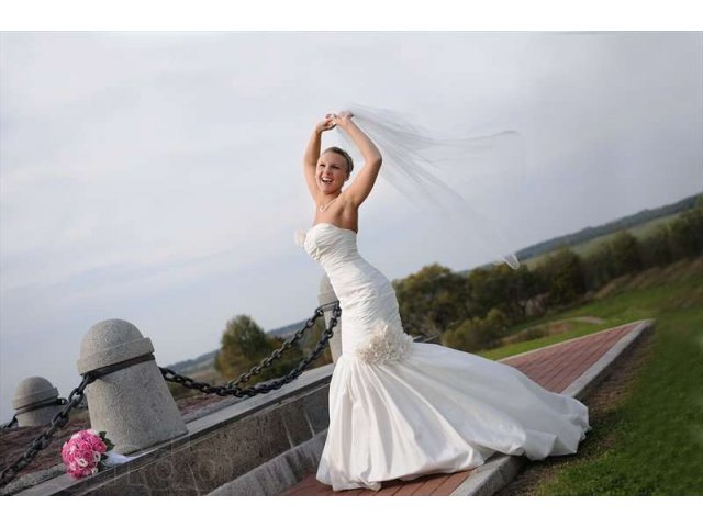 Продам свадебное платье в городе Можайск, фото 1, стоимость: 15 000 руб.