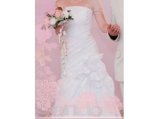 Продам эксклюзивное свадебное платье в городе Осинники, фото 1, стоимость: 8 000 руб.
