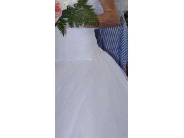 Самое шикарное и счастливое свадебное платье! в городе Биробиджан, фото 2, стоимость: 10 000 руб.