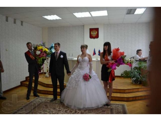 Срочно! Самое красивое платье в городе Тихорецк, фото 3, стоимость: 5 000 руб.