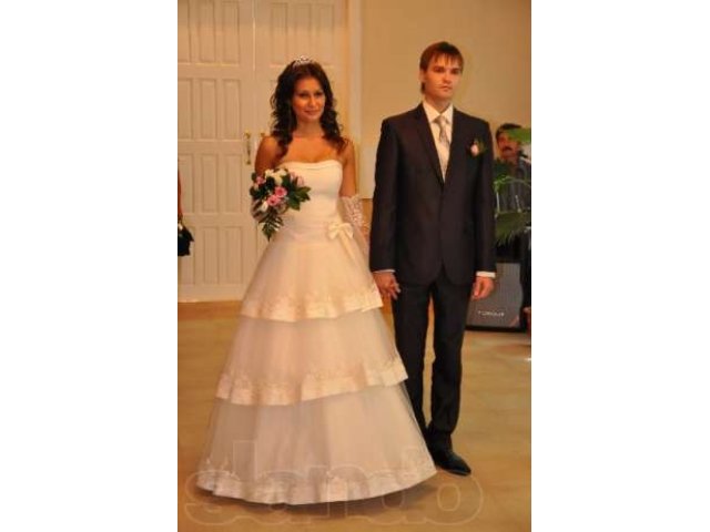 Красивейшее свадебное платье! в городе Новоалтайск, фото 7, стоимость: 12 000 руб.
