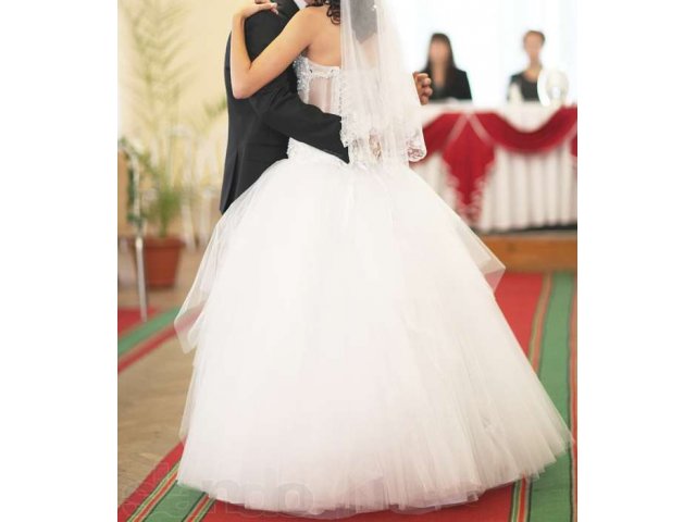 Продам красивое свадебное платье в городе Балахна, фото 2, Свадебные платья