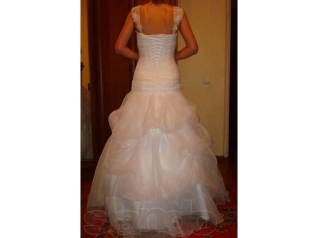Свадебное платье Amour Bridal в городе Солнечногорск, фото 2, стоимость: 12 000 руб.