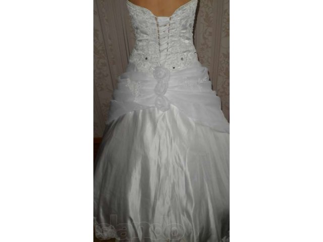 Продам новое белое свадебное платье в городе Новокузнецк, фото 2, Кемеровская область