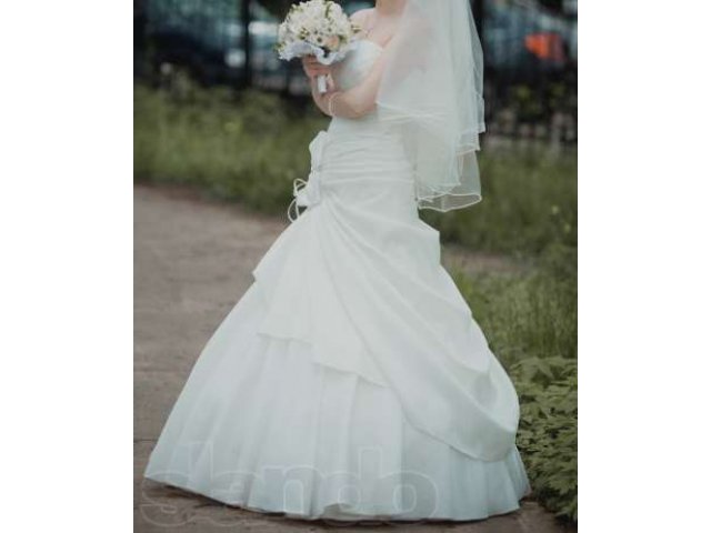 Свадебное платье в городе Дмитров, фото 1, стоимость: 7 000 руб.