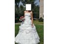 Продаю свадебное платье р-р 42-46,белое, на корсете. в городе Заринск, фото 1, Алтайский край