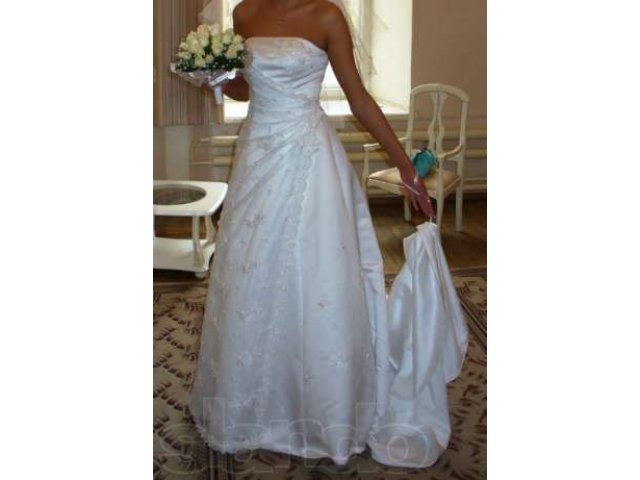 Свадебное платье. Пр-во Италия в городе Смоленск, фото 1, Свадебные платья