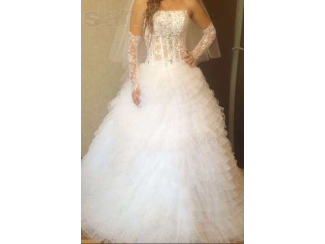 Продается свадебное платье в городе Геленджик, фото 1, стоимость: 15 000 руб.