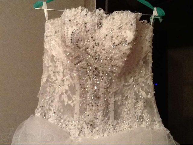 Продается свадебное платье в городе Геленджик, фото 4, стоимость: 15 000 руб.