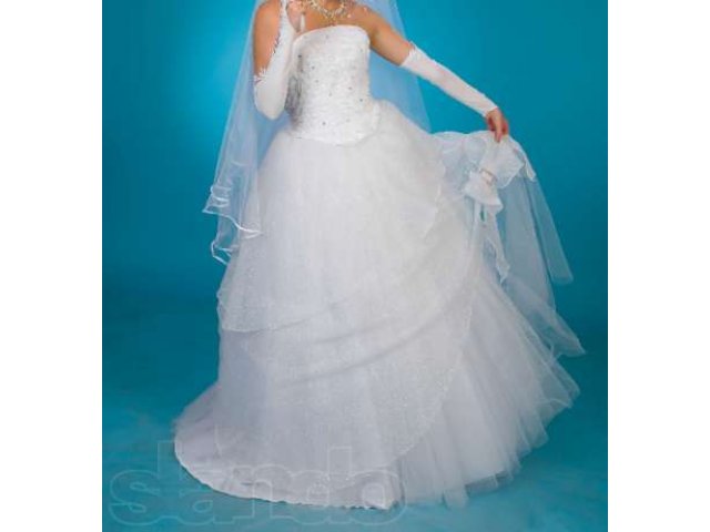 Очень красивое свадебное платье в городе Бийск, фото 1, стоимость: 5 000 руб.