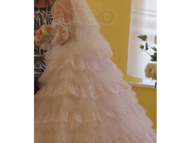 Продам свадебное платье.(перчатки,диадема,колье)Размер 44-46. в городе Кострома, фото 4, стоимость: 8 500 руб.
