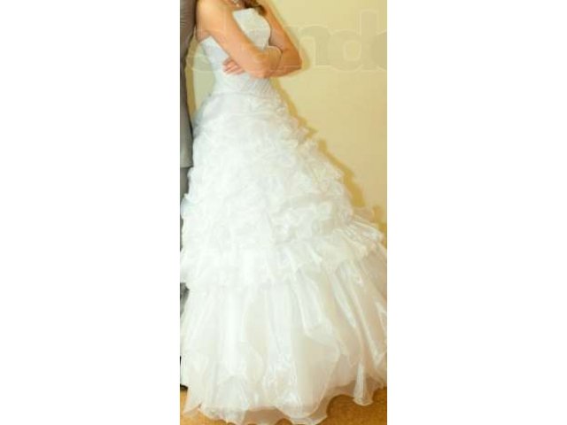 Продам свадебное платье в городе Новокузнецк, фото 1, стоимость: 8 000 руб.