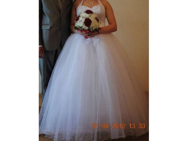 Продам свадебное платье в городе Заречный, фото 1, стоимость: 7 000 руб.