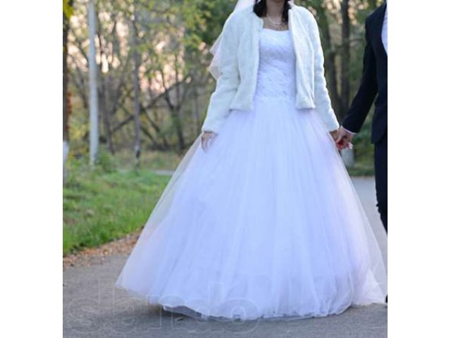 Продам свадебное платье и шубку! в городе Армавир, фото 3, Свадебные платья