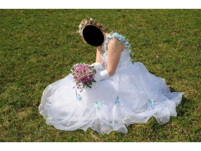 Продаю свадебное платье в городе Красногорск, фото 2, стоимость: 5 000 руб.