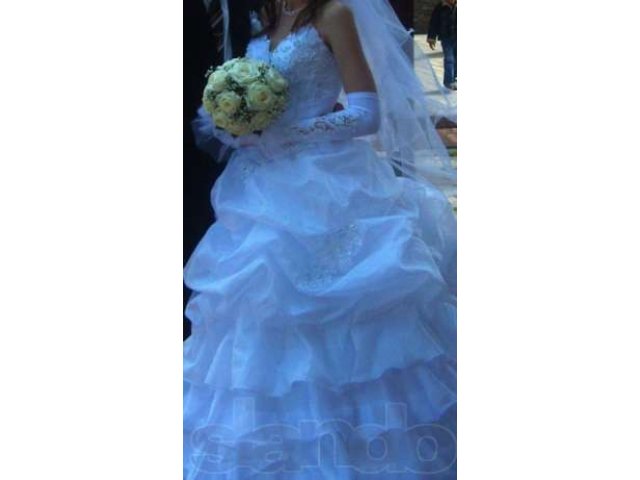 Свадебное платье в городе Армавир, фото 2, стоимость: 4 000 руб.