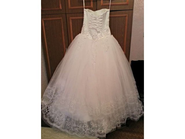 Продается свадебное платье в городе Сургут, фото 2, стоимость: 22 000 руб.