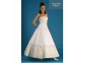 Свадебные платья и аксессуары в городе Губкинский, фото 5, стоимость: 4 500 руб.