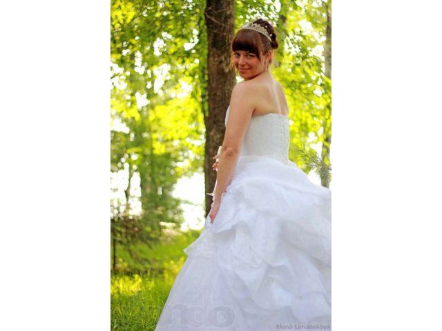 Продам свадебное платье! не дорого! в городе Хабаровск, фото 4, стоимость: 10 000 руб.