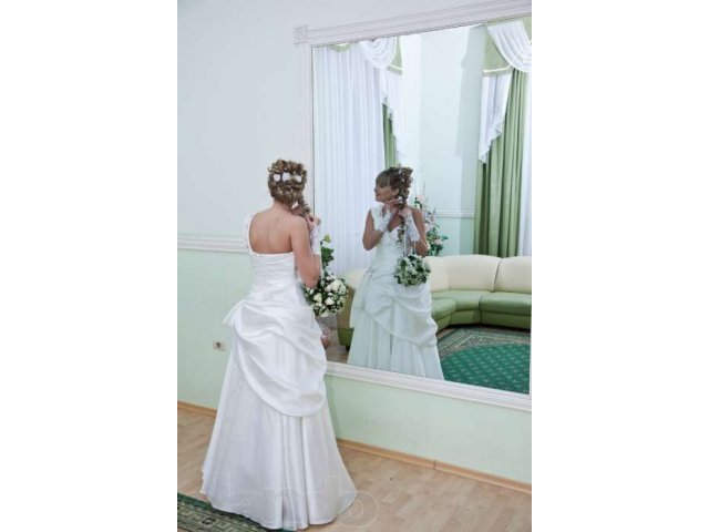 Свадебное платье в городе Хабаровск, фото 1, Свадебные платья
