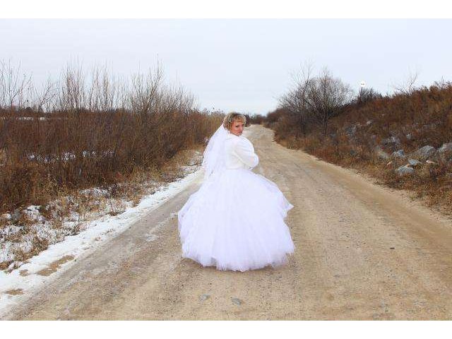 Свадебное платье в городе Хабаровск, фото 2, стоимость: 0 руб.