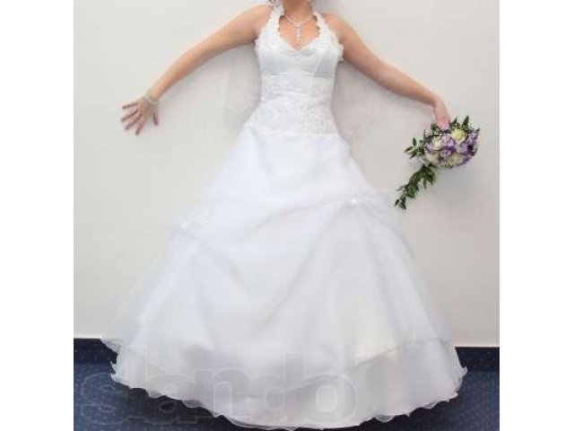 Свадебное платье в городе Нижний Новгород, фото 1, стоимость: 3 990 руб.