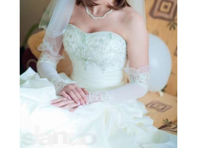 Продам Итальянское свадебное платье в городе Сургут, фото 1, Свадебные платья