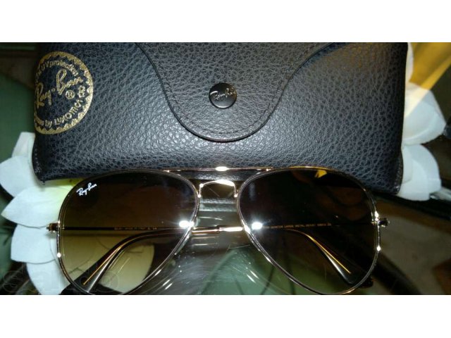 Ray Ban Aviator новые бесплатная доставка по РФ в городе Нальчик, фото 1, стоимость: 5 000 руб.