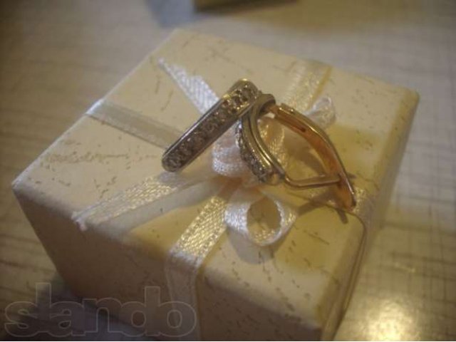 Продам золотые серьги с бриллиантами в городе Реутов, фото 1, стоимость: 15 000 руб.