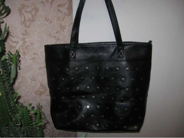 Новая стильная кожаная сумка в городе Красноярск, фото 1, стоимость: 950 руб.