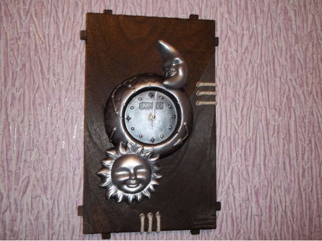 Часы настенные День- ночь в городе Ессентуки, фото 1, Ставропольский край