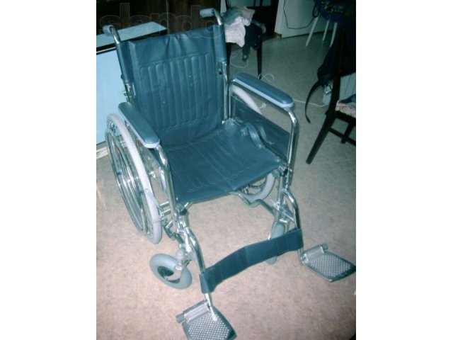 Продам новое кресло-коляску для инвалидов в городе Красноярск, фото 2, Красноярский край