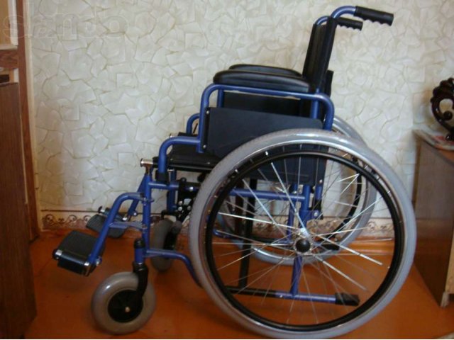 Инвалидная коляска в городе Бологое, фото 1, стоимость: 6 000 руб.