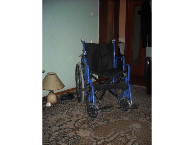 Продам инвалидную коляску по цене 4 500 рублей в городе Томск, фото 2, Томская область