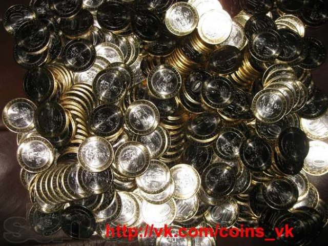 МЕНЯЮ ИЛИ ПРОДАМ юбилейные 10, 5, 2 рублевые монеты в городе Оренбург, фото 1, Нумизматика
