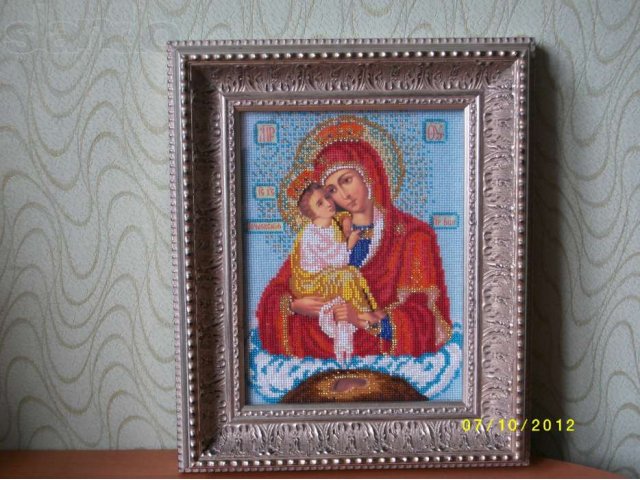 Картины,иконы вышитые крестом,бисером. в городе Калининград, фото 1, стоимость: 3 000 руб.