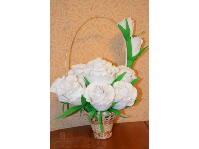 Букет белых роз в корзиночке (флористика) в городе Тверь, фото 3, Поделки и рукоделие