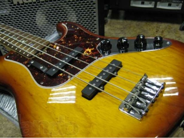 Fender Jazz Bass de Luxe USA в городе Санкт-Петербург, фото 1, стоимость: 52 000 руб.