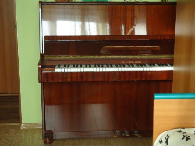 Пианино в городе Прохладный, фото 1, стоимость: 5 000 руб.