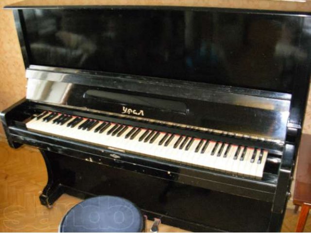 Пианино Урал в городе Астрахань, фото 1, стоимость: 800 руб.
