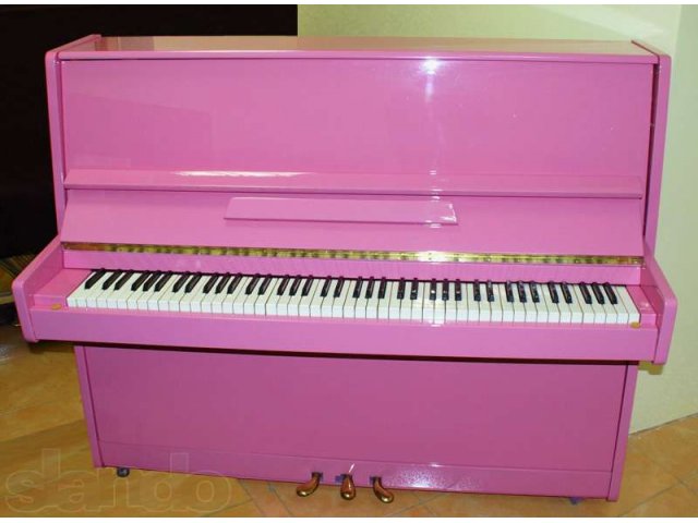 Купить ее недорого. Розовый синтезатор. Пианино Енисей. Самое дешевое пианино. Недорогое пианино синтезатор.