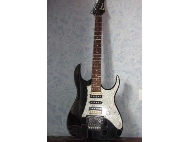 Продам электро гитару в городе Чита, фото 1, стоимость: 4 000 руб.