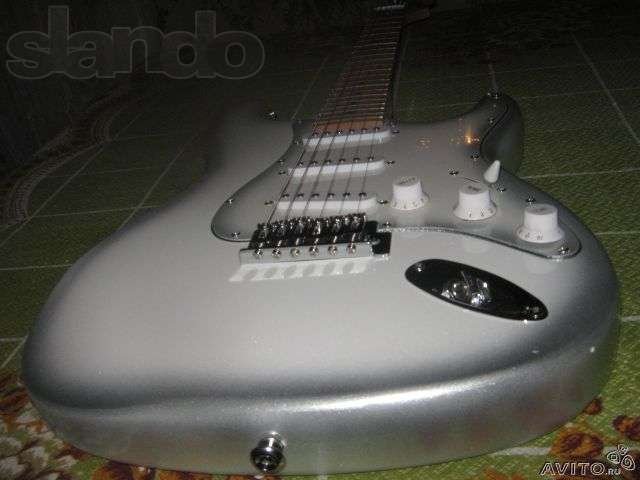 Fender Stratocaster в городе Москва, фото 1, стоимость: 8 000 руб.